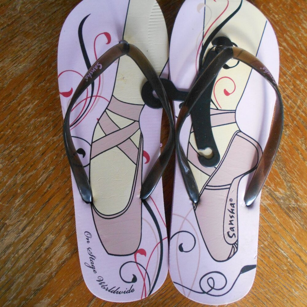 Dance Pointe Flip Flops US 10 1/2 or 11 1/2 NWT